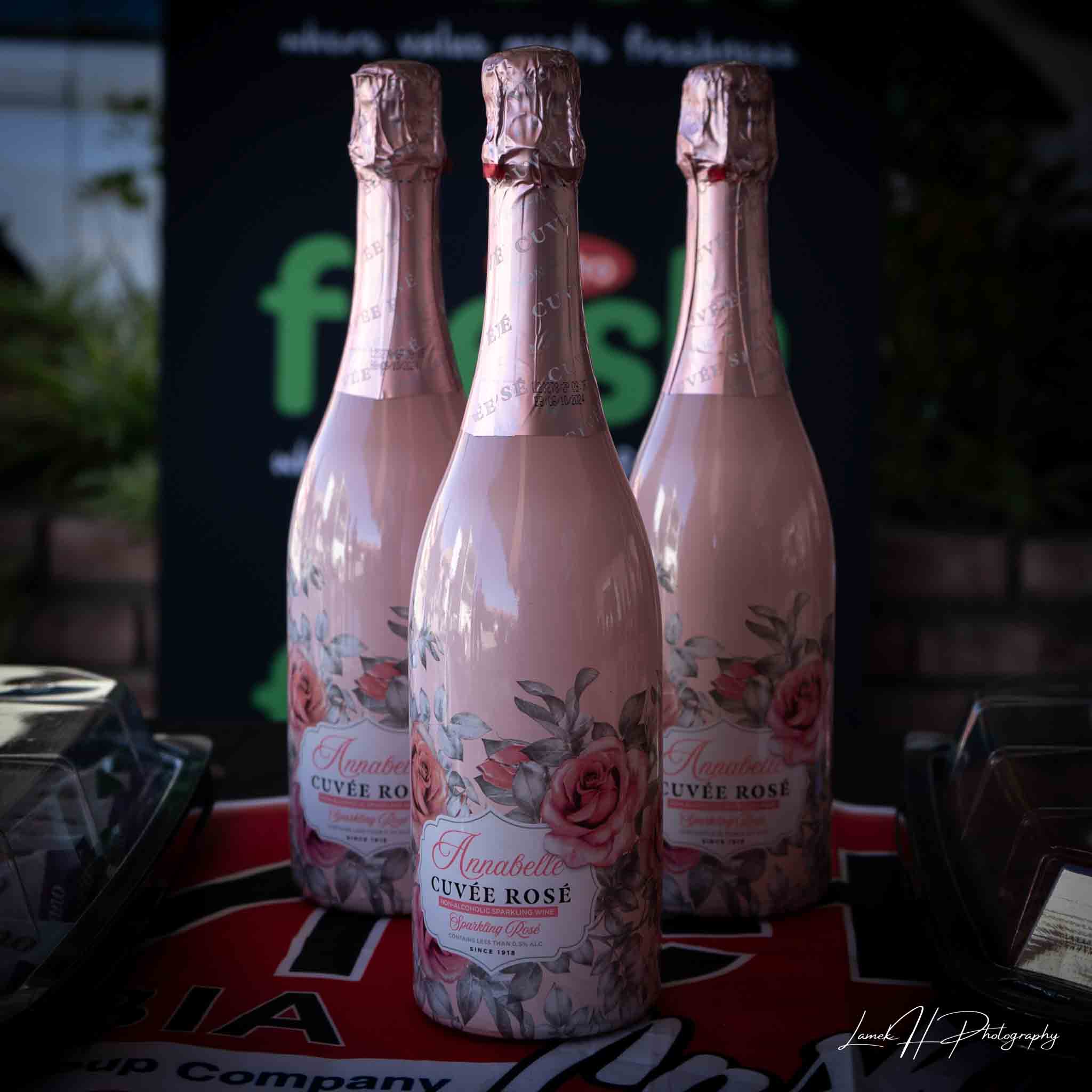 Elegant wedding reception with beautifully decorated tables